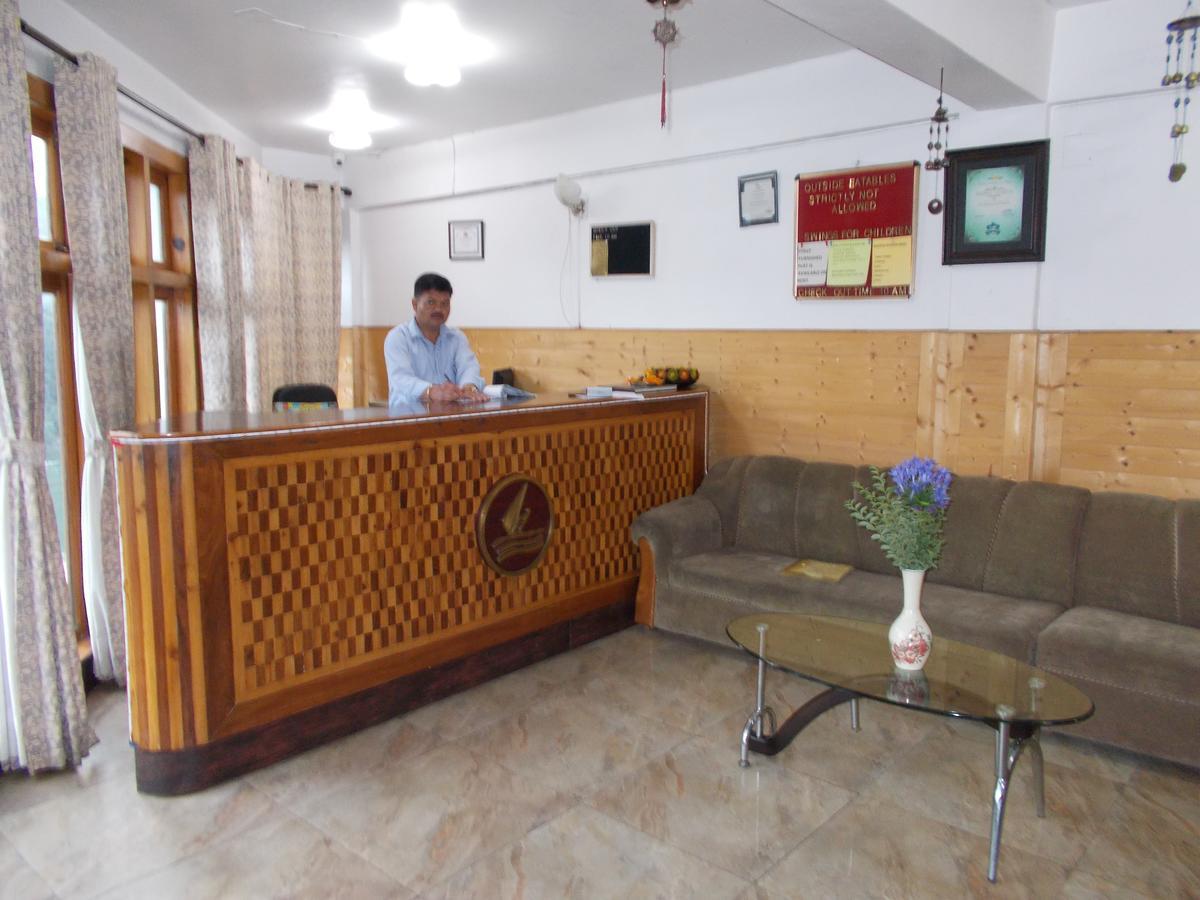 Hotel Well Come Park Нейнитал Екстериор снимка