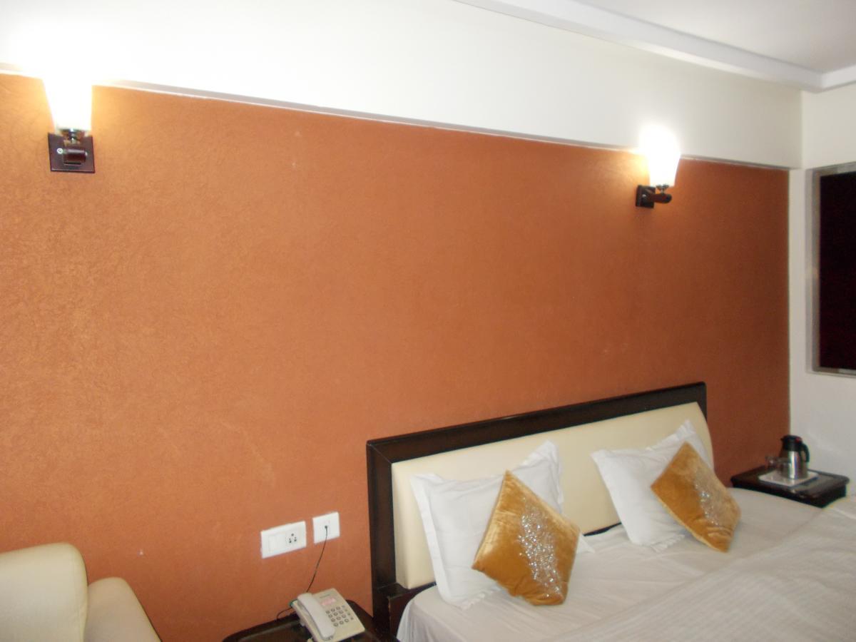 Hotel Well Come Park Нейнитал Екстериор снимка