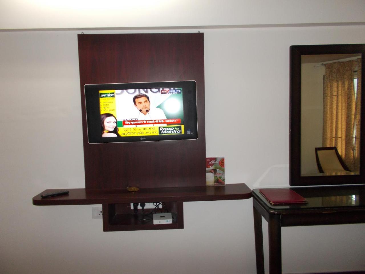 Hotel Well Come Park Нейнитал Екстериор снимка